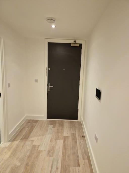 Modern-New Build Apartment In Birmingham Dış mekan fotoğraf