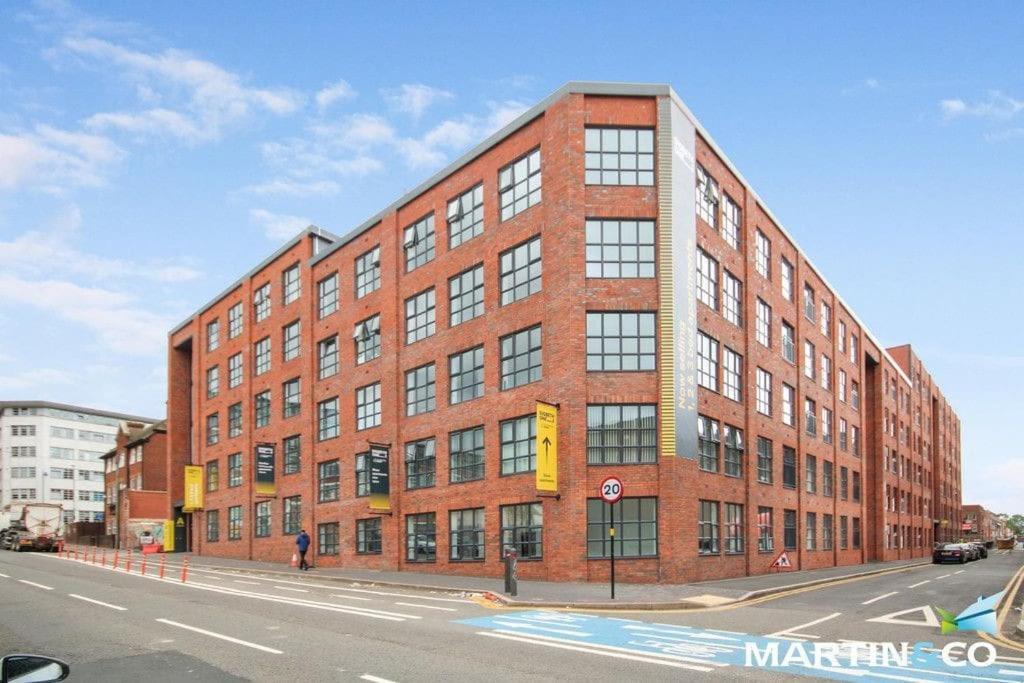 Modern-New Build Apartment In Birmingham Dış mekan fotoğraf